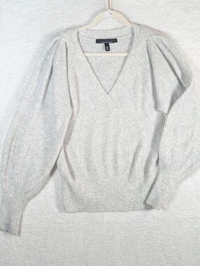 116-White House Black Market Light Gray V-Neck Puff Sleeve Sweater